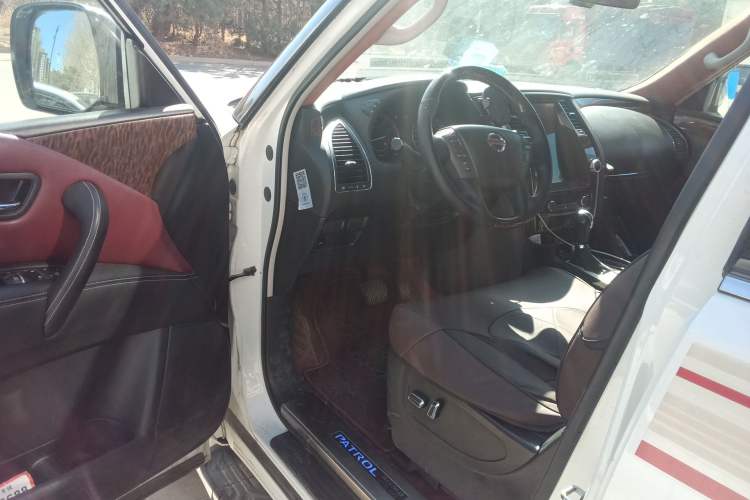 Used Nissan Patrol  Driver Seat