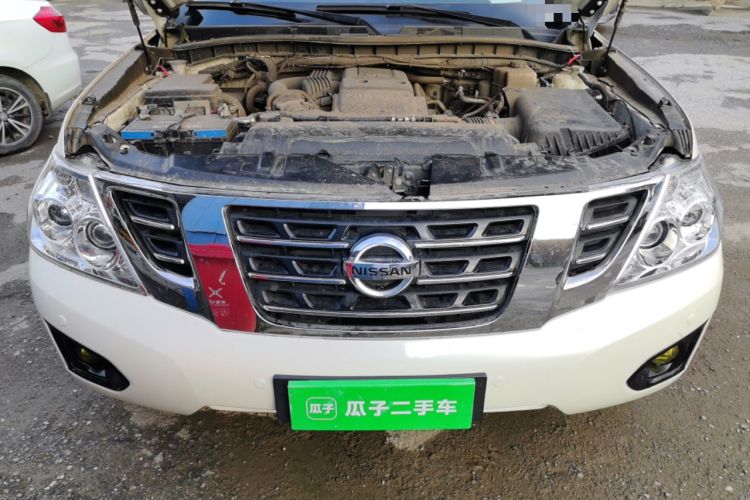Used Nissan Patrol  Engine Bay