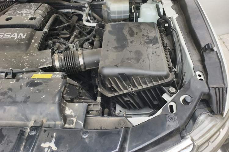 Used Nissan Patrol  Engine Bay Left