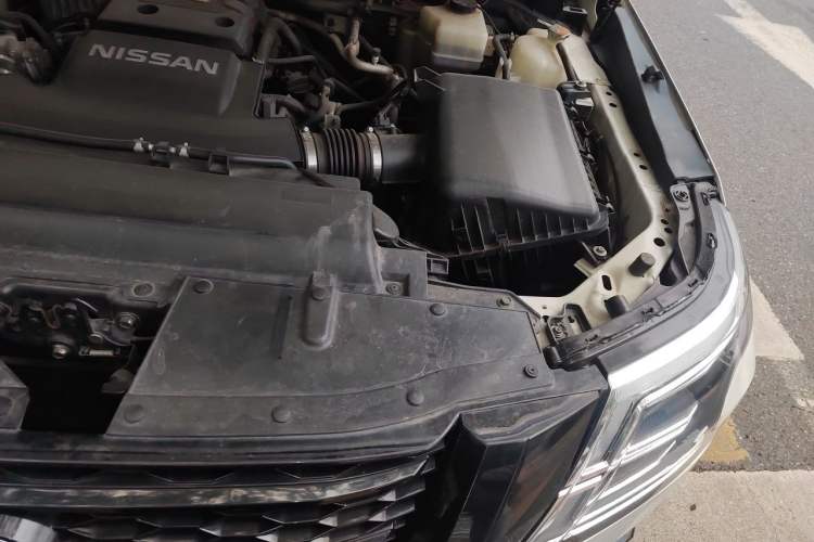Used Nissan Patrol  Engine Bay Left