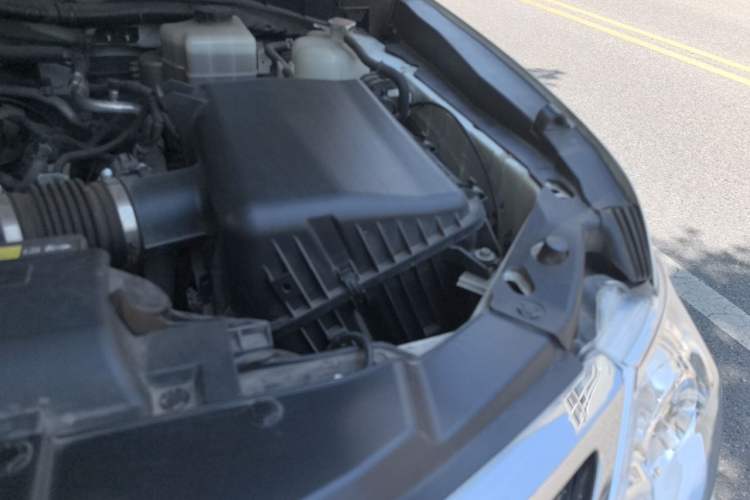 Used Nissan Patrol  Engine Bay Left