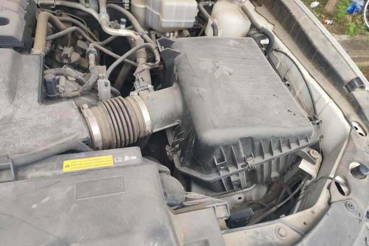 Used Nissan Patrol  Engine Bay Left