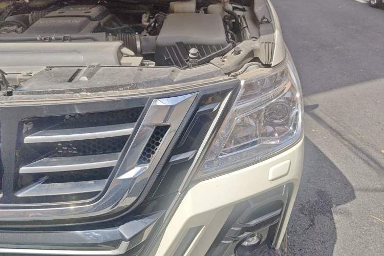 Used Nissan Patrol  Engine Bay Left