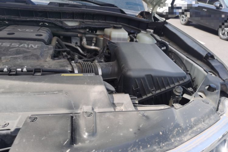Used Nissan Patrol  Engine Bay Left