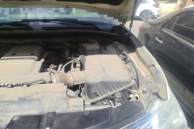 Used Nissan Patrol  Engine Bay Left