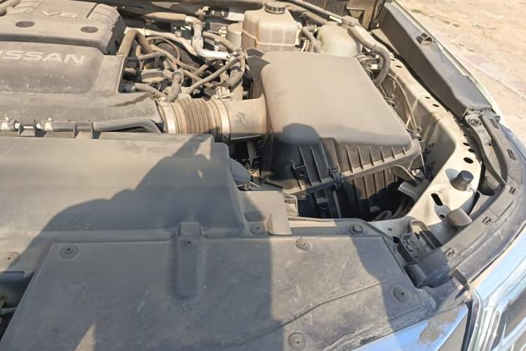 Used Nissan Patrol  Engine Bay Left