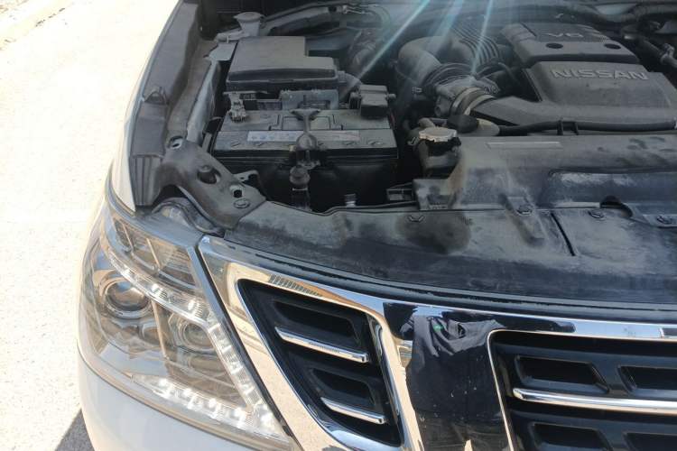 Used Nissan Patrol  Engine Bay Right