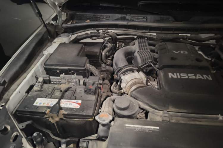 Used Nissan Patrol  Engine Bay Right