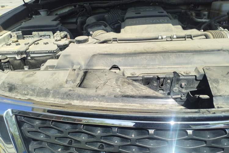 Used Nissan Patrol  Engine Bay Right