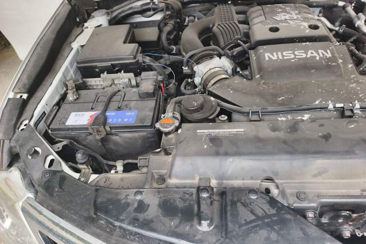 Used Nissan Patrol  Engine Bay Right