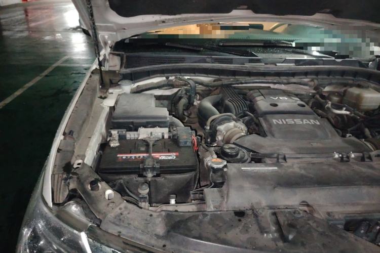 Used Nissan Patrol  Engine Bay Right