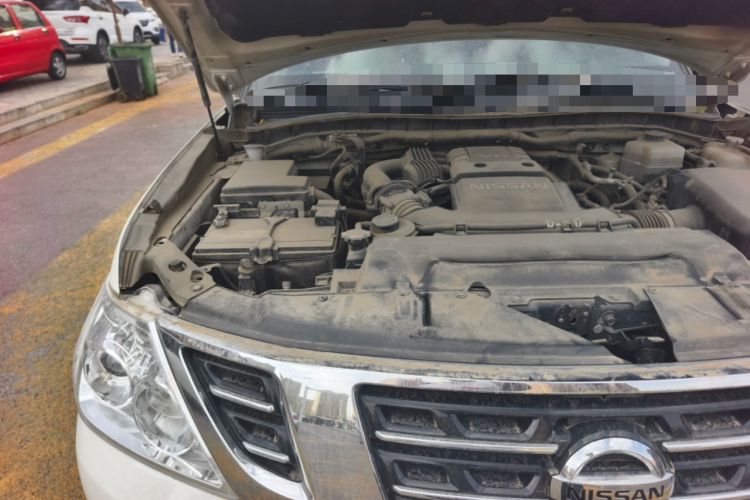 Used Nissan Patrol  Engine Bay Right