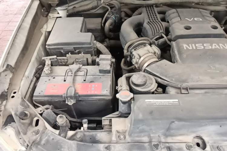 Used Nissan Patrol  Engine Bay Right