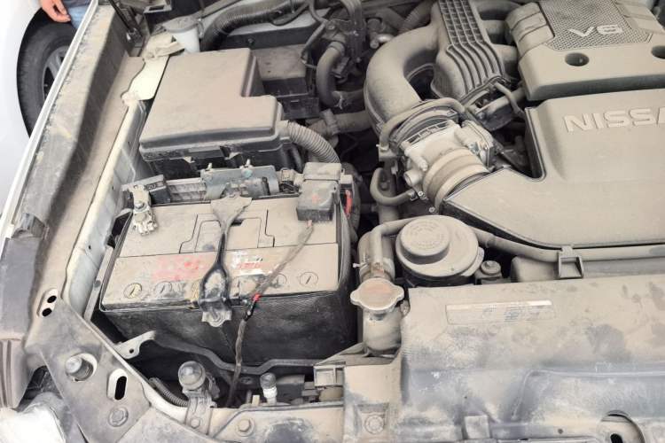 Used Nissan Patrol  Engine Bay Right