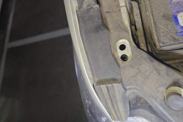 Used Nissan Patrol  Engine Bay Right
