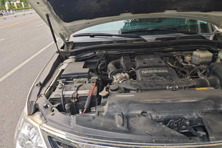 Used Nissan Patrol  Engine Bay Right