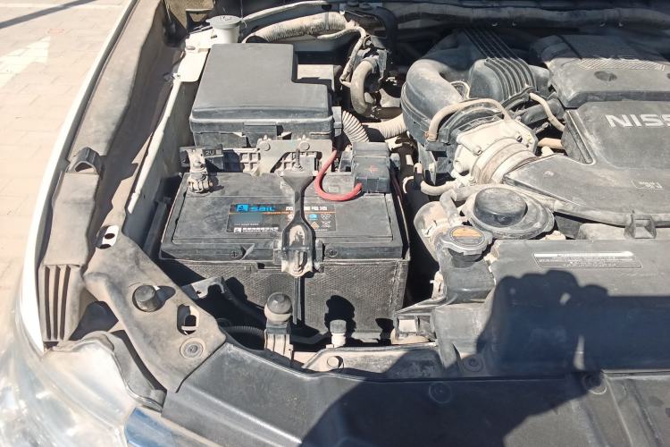 Used Nissan Patrol  Engine Bay Right