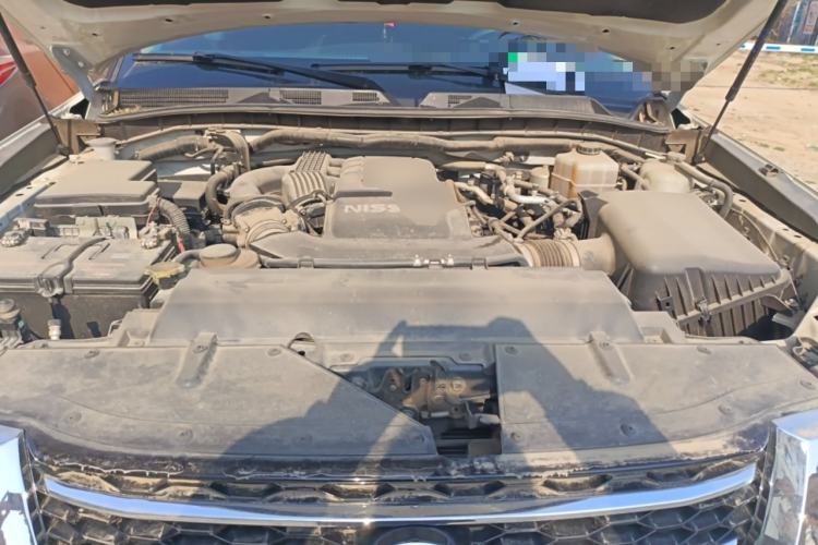 Used Nissan Patrol  Engine Bay