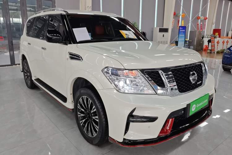Used Nissan Patrol 2017 Y62 4.0L LE Middle East Edition Front Right 45 Deg