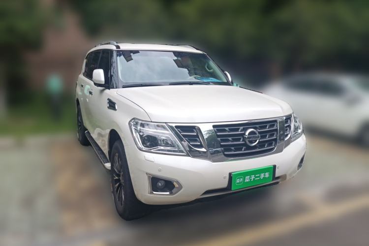 Used Nissan Patrol 2017 Y62 4.0L SE-T2 BOSE – Middle East Front Right 45 Deg