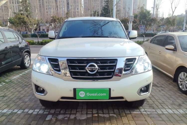 Used Nissan Patrol 2017 4.0L SE U.S.-Spec Version Front