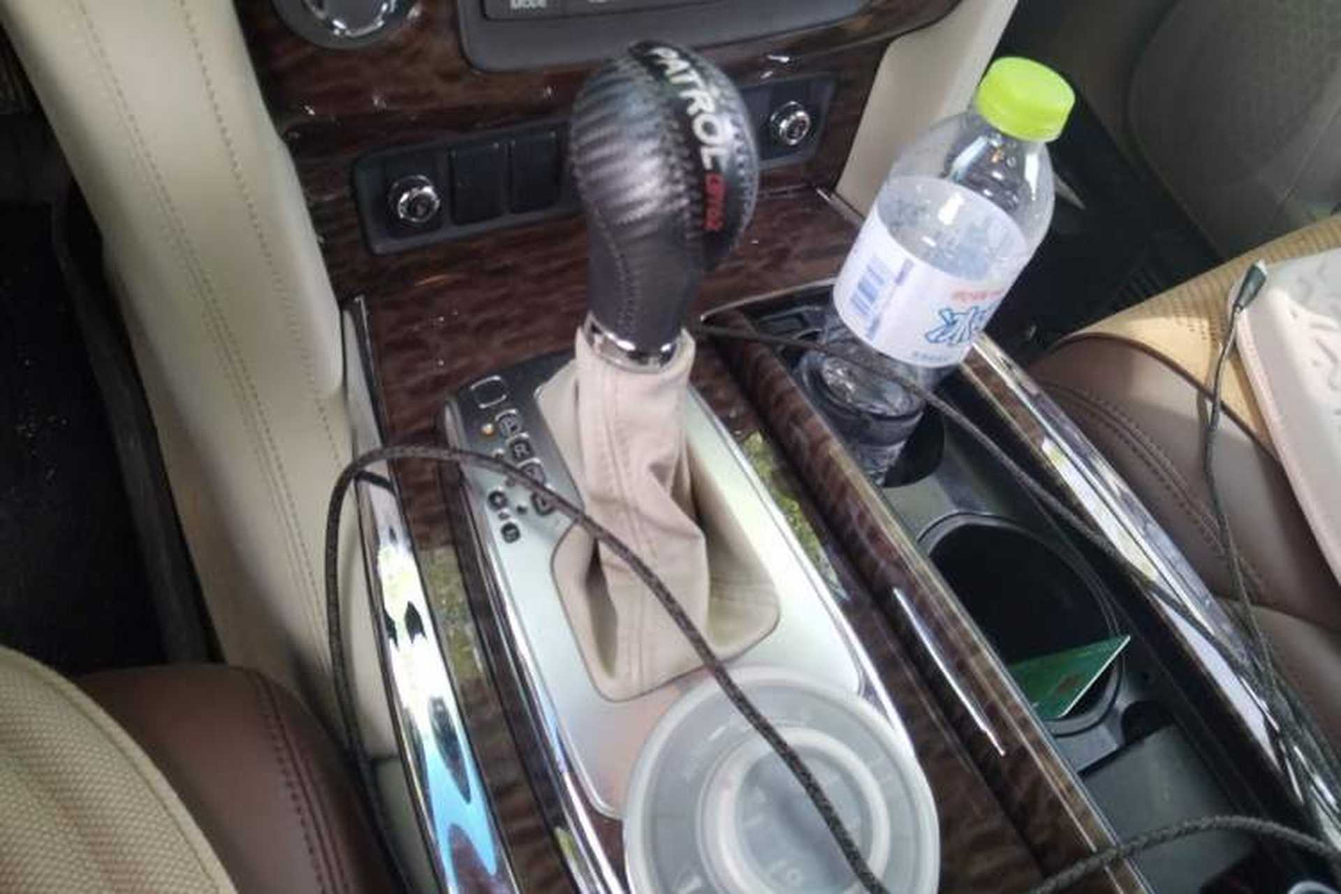 Used Nissan Patrol  Gear Lever