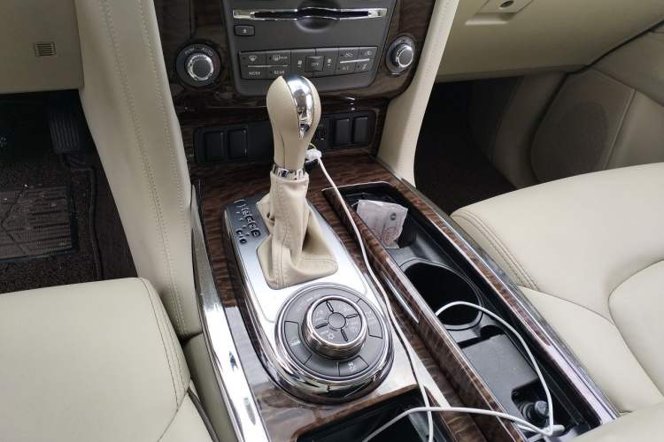 Used Nissan Patrol  Gear Lever