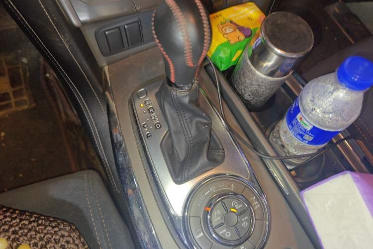 Used Nissan Patrol  Gear Lever