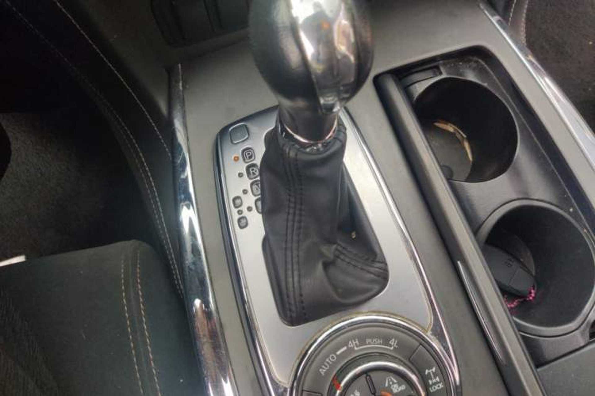 Used Nissan Patrol  Gear Lever