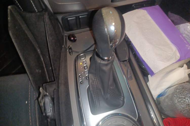 Used Nissan Patrol  Gear Lever