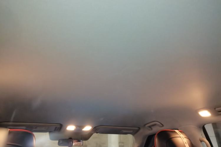 Used Nissan Patrol 2017 4.0L XE Middle East Version Headliner