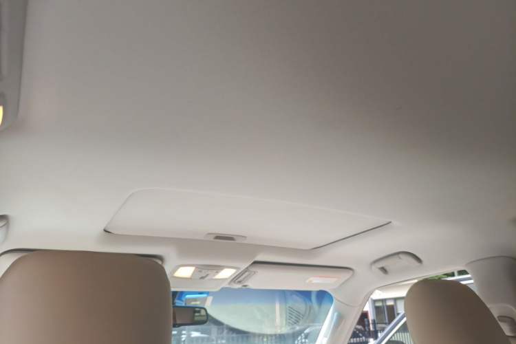 Used Nissan Patrol 2017 Y62 4.0L SE-T2 BOSE – Middle East Headliner