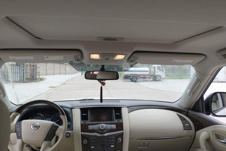Used Nissan Patrol  Headliner