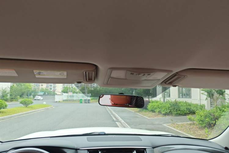 Used Nissan Patrol 2017 Y62 4.0 XE U.S.-Spec Model Headliner