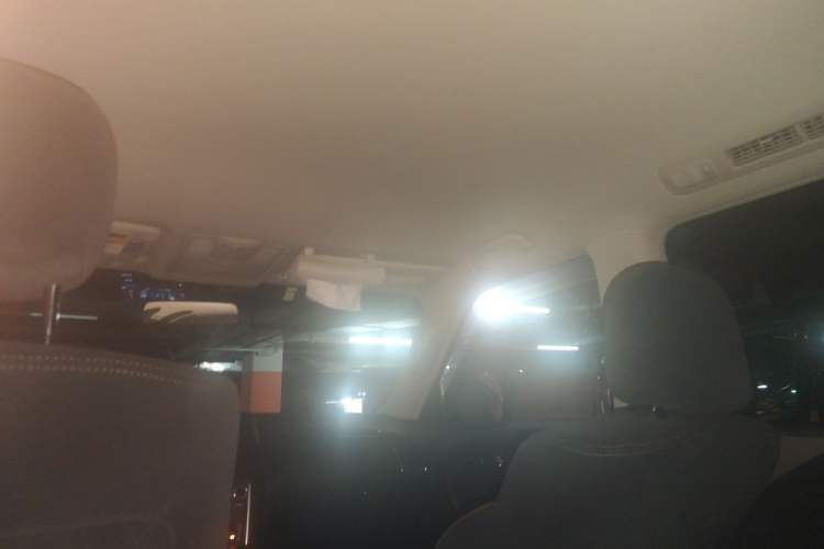Used Nissan Patrol  Headliner