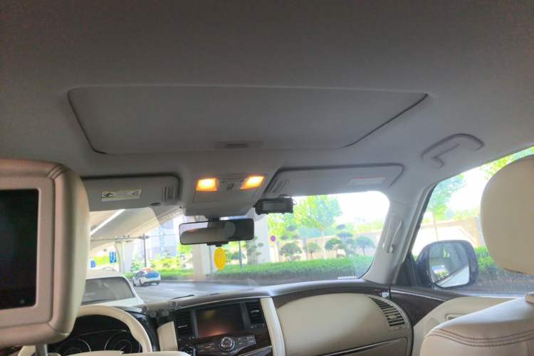 Used Nissan Patrol  Headliner