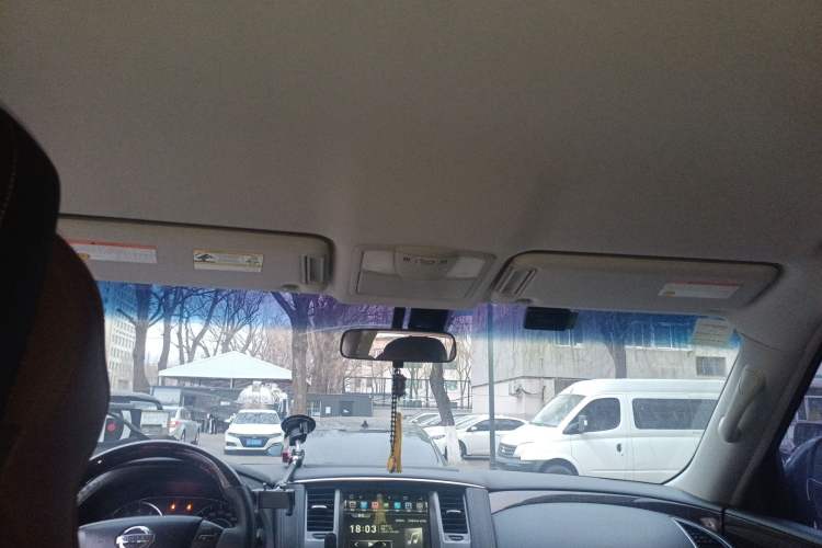 Used Nissan Patrol 2017 4.0L XE Middle East Version Headliner