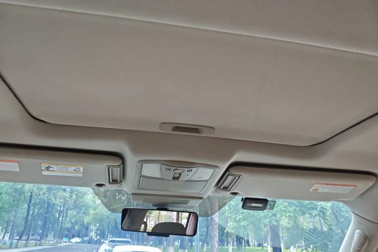 Used Nissan Patrol  Headliner