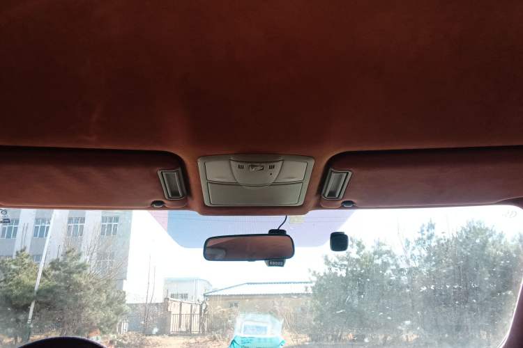 Used Nissan Patrol  Headliner