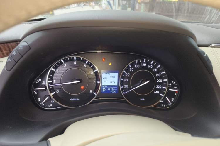 Used Nissan Patrol  Instrument Cluster