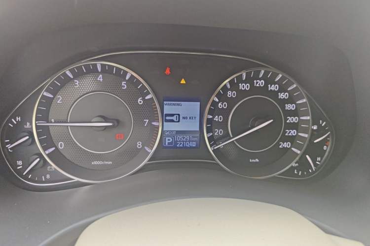 Used Nissan Patrol  Instrument Cluster