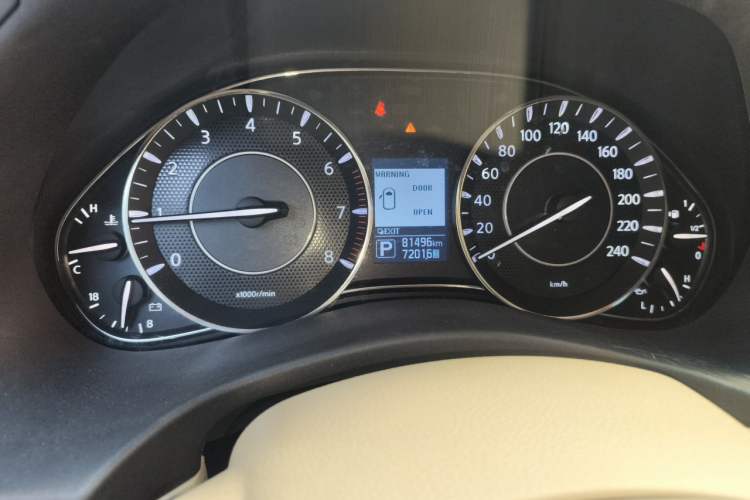Used Nissan Patrol 2017 4.0L XE Middle East Version Instrument Cluster