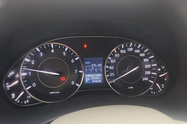 Used Nissan Patrol  Instrument Cluster