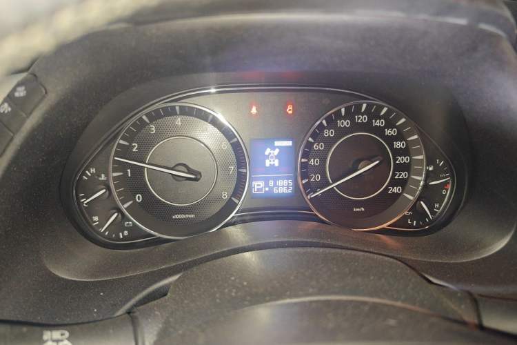 Used Nissan Patrol  Instrument Cluster
