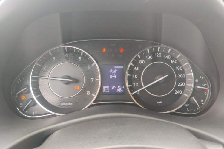 Used Nissan Patrol  Instrument Cluster