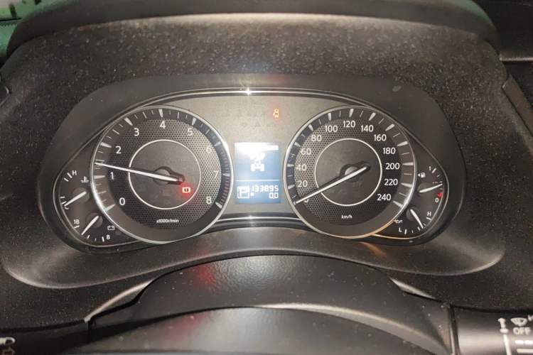 Used Nissan Patrol  Instrument Cluster