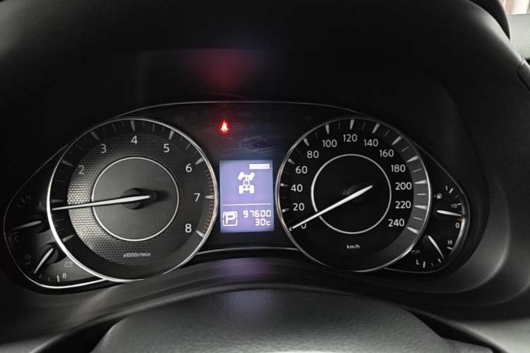 Used Nissan Patrol 2017 4.0L XE Middle East Version Instrument Cluster