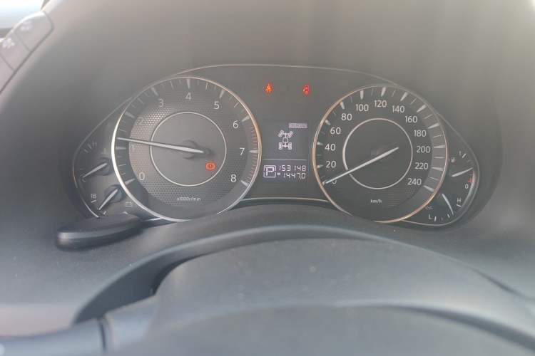 Used Nissan Patrol  Instrument Cluster