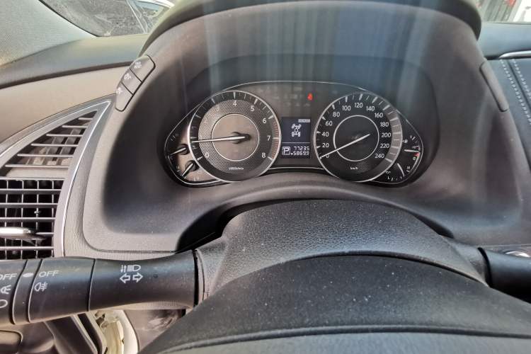Used Nissan Patrol  Instrument Cluster