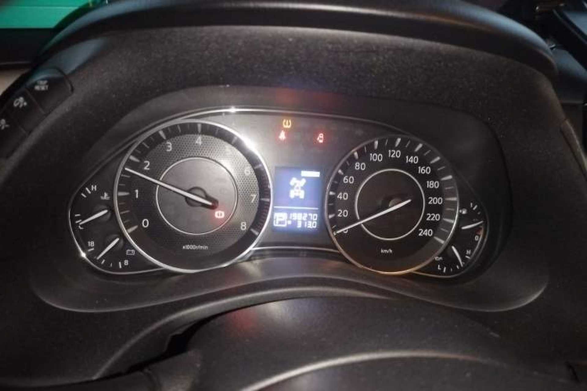 Used Nissan Patrol  Instrument Cluster